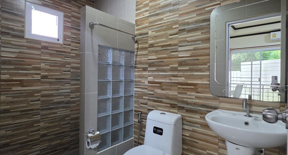 Haus zur Miete mit 2 Zimmer in Kathu, Phuket