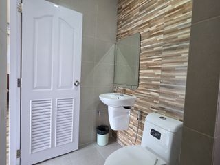 Haus zur Miete mit 2 Zimmer in Kathu, Phuket
