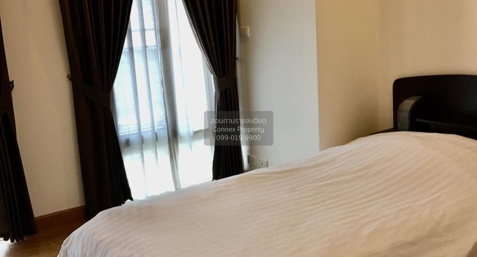 For sale 3 bedrooms condo in Watthana, Bangkok