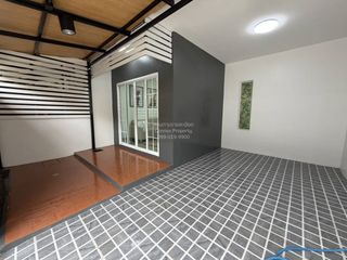 Reihenhaus zum Kauf mit 3 Zimmer in Bang Phli, Samut Prakan