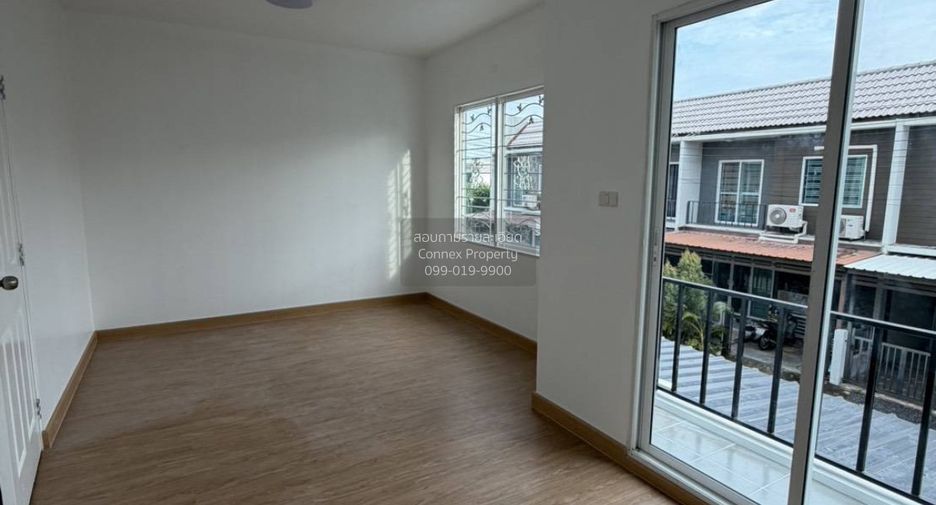 Reihenhaus zum Kauf mit 3 Zimmer in Bang Phli, Samut Prakan