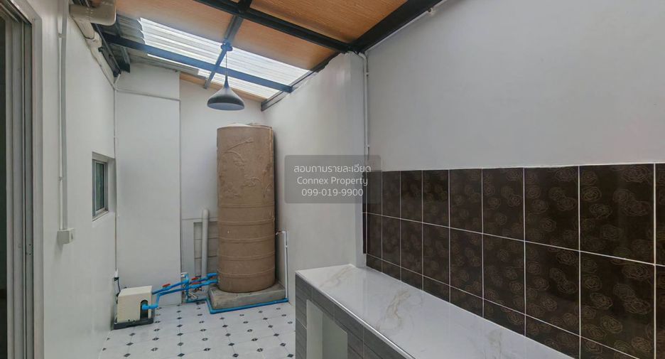 For sale 3 ベッドルーム townhouse in Bang Phli, Samut Prakan