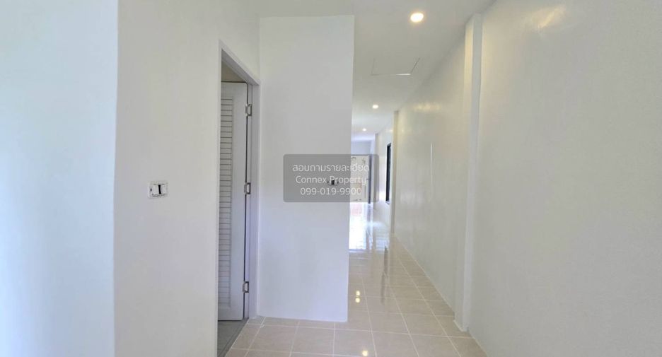 For sale 2 ベッドルーム townhouse in Thalang, Phuket