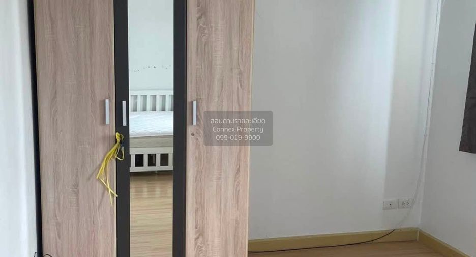 Casa adosada en venta de 3 habitaciones en Mueang Samut Prakan, Samut Prakan