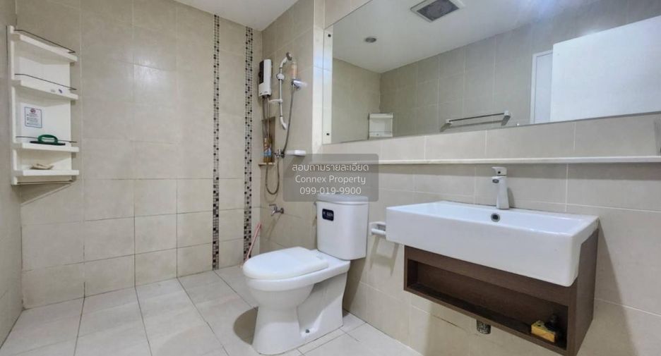 Casa adosada en venta de 5 habitaciones en Mueang Nonthaburi, Nonthaburi
