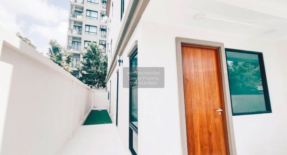 Casa adosada en venta de 4 habitaciones en Bang Na, Bangkok