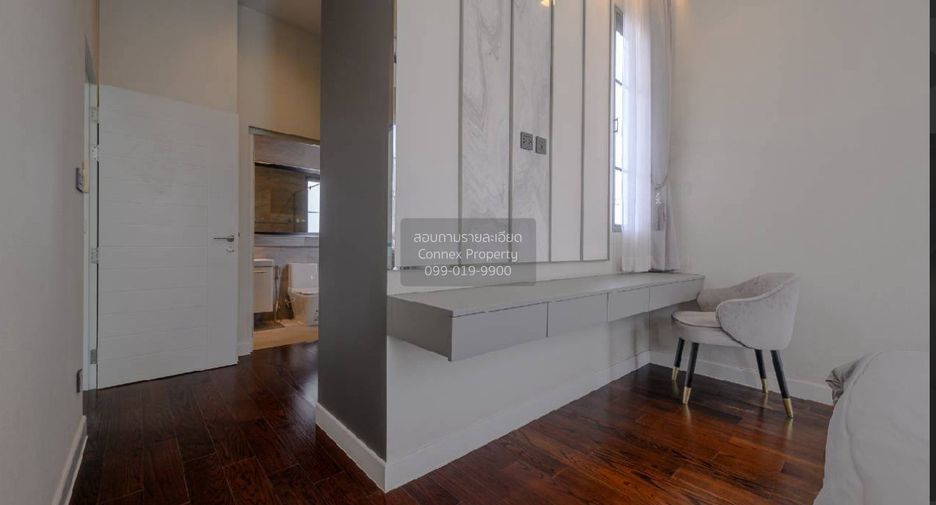 For sale 4 ベッドルーム house in Wang Thonglang, Bangkok