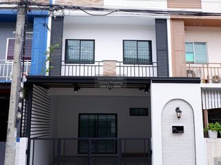 出售 4 卧室 联排别墅 在 Lam Luk Ka, Pathum Thani