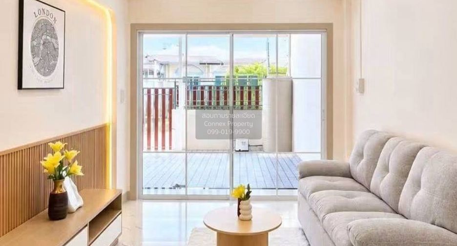 For sale 4 ベッドルーム townhouse in Bang Bua Thong, Nonthaburi