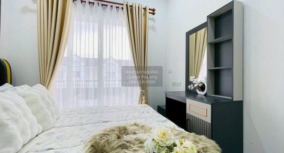 For sale 3 bedrooms townhouse in Bang Lamung, Chonburi
