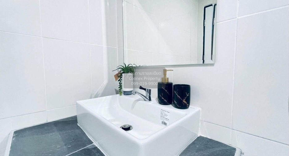 For sale 3 bedrooms townhouse in Bang Lamung, Chonburi