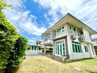 Haus zum Kauf mit 4 Zimmer in Thawi Watthana, Bangkok