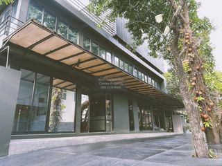 出售 10 卧室 联排别墅 在 Chatuchak, 曼谷