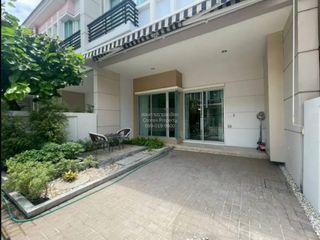 Casa adosada en venta de 3 habitaciones en Mueang Nonthaburi, Nonthaburi