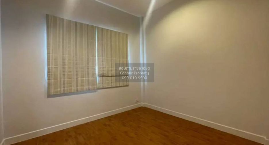 Casa adosada en venta de 3 habitaciones en Mueang Nonthaburi, Nonthaburi