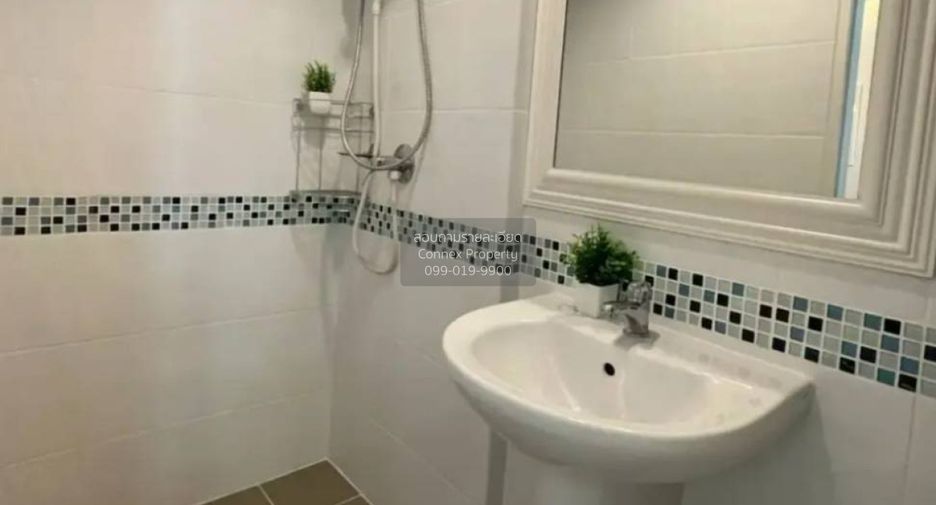 Casa adosada en venta de 3 habitaciones en Mueang Nonthaburi, Nonthaburi