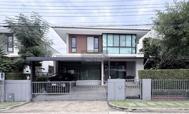 Haus zum Kauf mit 4 Zimmer in Bangkok Noi, Bangkok