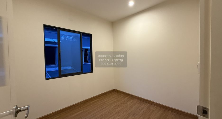 For sale 3 bedrooms townhouse in Bang Phli, Samut Prakan