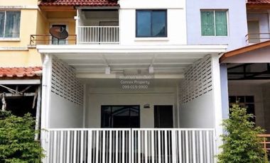 出售 2 卧室 联排别墅 在 Lam Luk Ka, Pathum Thani