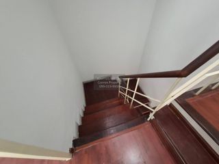 Casa adosada en venta de 3 habitaciones en Bang Khen, Bangkok