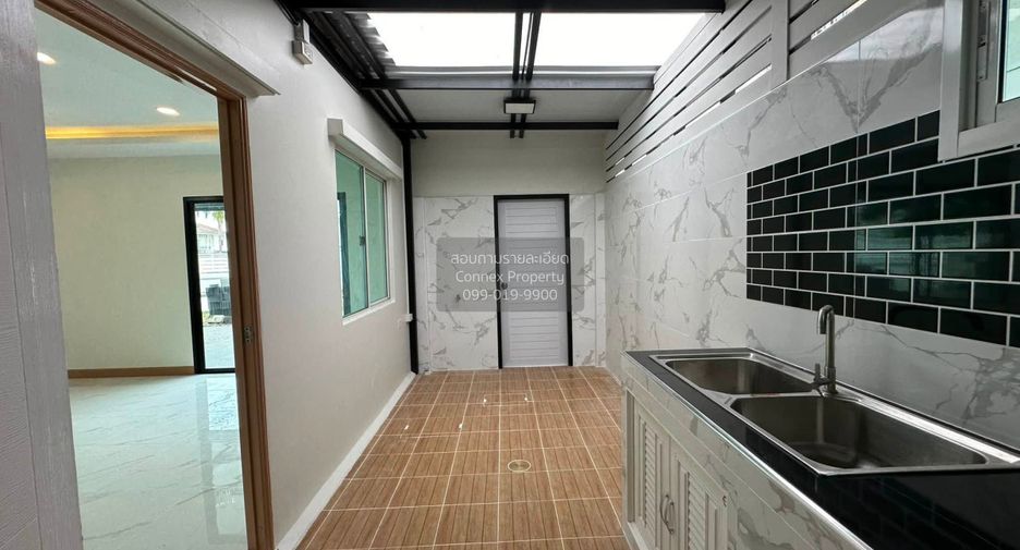 Casa adosada en venta de 3 habitaciones en Nong Khaem, Bangkok