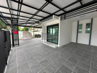 出售 3 卧室 联排别墅 在 Nong Khaem, 曼谷