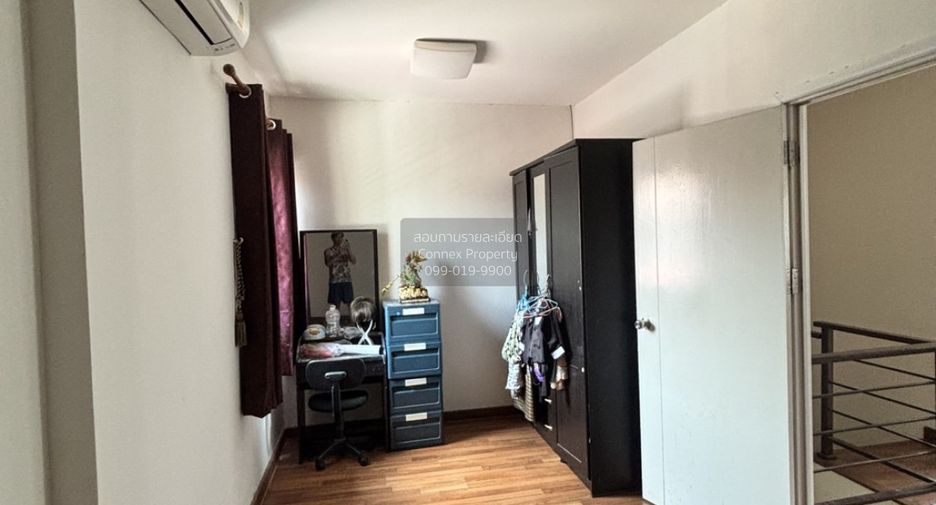 Reihenhaus zum Kauf mit 3 Zimmer in Chom Thong, Bangkok