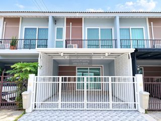 For sale 3 ベッドルーム townhouse in Lam Luk Ka, Pathum Thani
