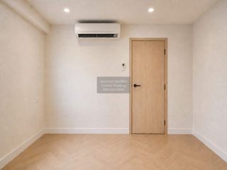 For sale 2 bedrooms condo in Phaya Thai, Bangkok