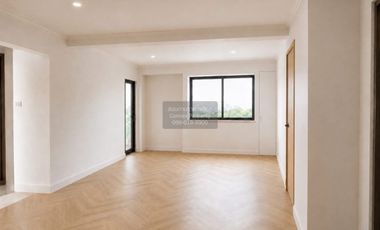 For sale 2 bedrooms condo in Phaya Thai, Bangkok