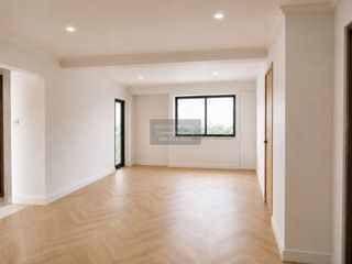 For sale 2 bedrooms condo in Phaya Thai, Bangkok