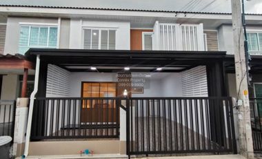 Reihenhaus zum Kauf mit 3 Zimmer in Bang Yai, Nonthaburi
