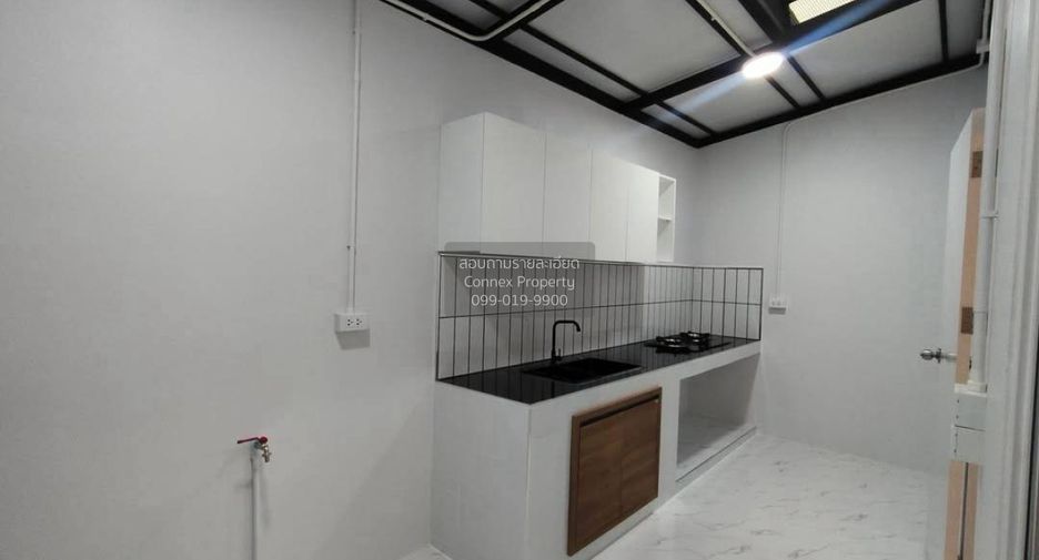Reihenhaus zum Kauf mit 3 Zimmer in Bang Yai, Nonthaburi