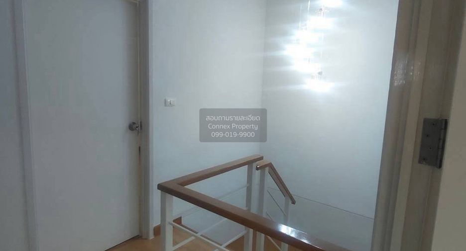 Reihenhaus zum Kauf mit 3 Zimmer in Bang Yai, Nonthaburi