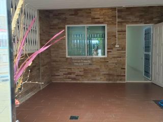 For sale 2 bedrooms townhouse in Phra Samut Chedi, Samut Prakan