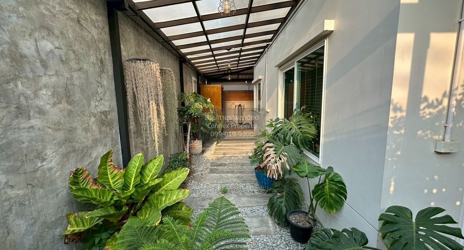 À vendre 4 chambres maison à Mueang Chon Buri, Chonburi