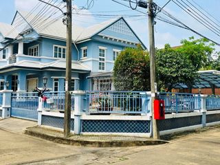 À vendre 5 chambres maison à Bang Khun Thian, Bangkok