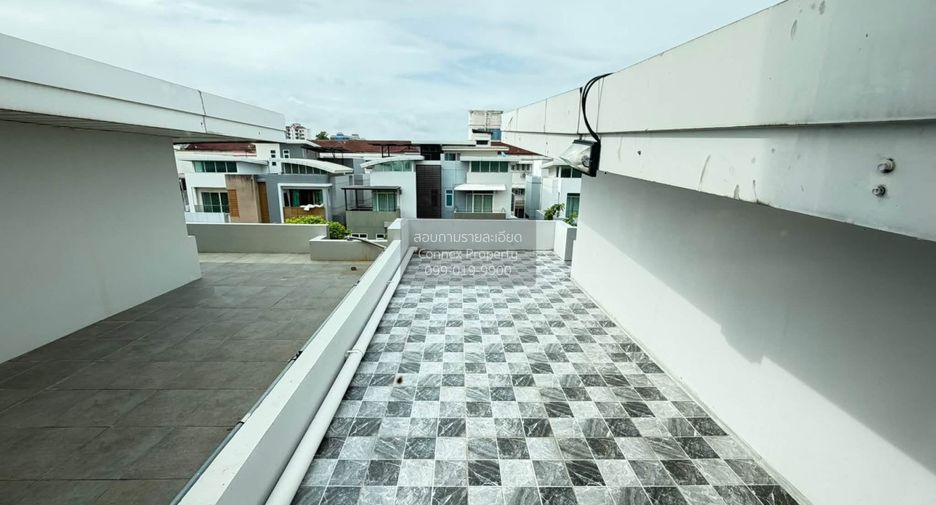 For sale 3 ベッドルーム house in Wang Thonglang, Bangkok