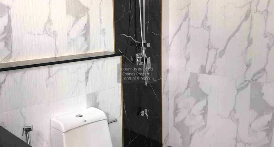 For sale 3 ベッドルーム house in Wang Thonglang, Bangkok