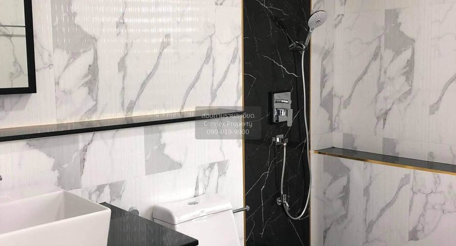 For sale 3 ベッドルーム house in Wang Thonglang, Bangkok