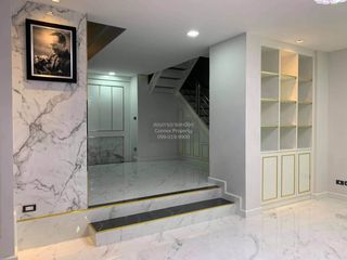 For sale 3 ベッドルーム house in Wang Thonglang, Bangkok