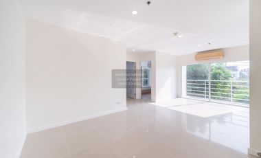 For sale 2 ベッドルーム condo in Phasi Charoen, Bangkok