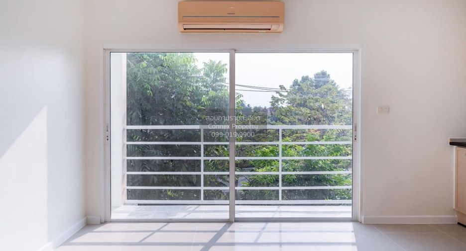 For sale 2 ベッドルーム condo in Phasi Charoen, Bangkok