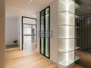 For sale 3 bedrooms retail Space in Chatuchak, Bangkok