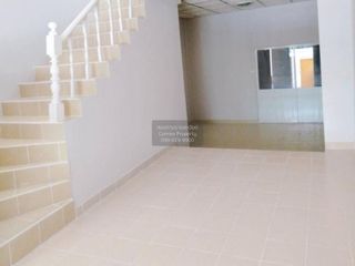 出售 2 卧室 联排别墅 在 Lam Luk Ka, Pathum Thani