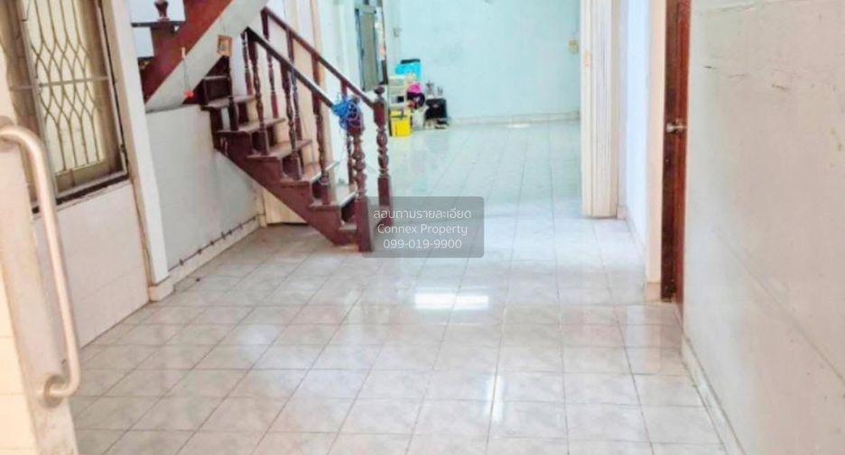 Haus zum Kauf mit 1 Zimmer in Khan Na Yao, Bangkok