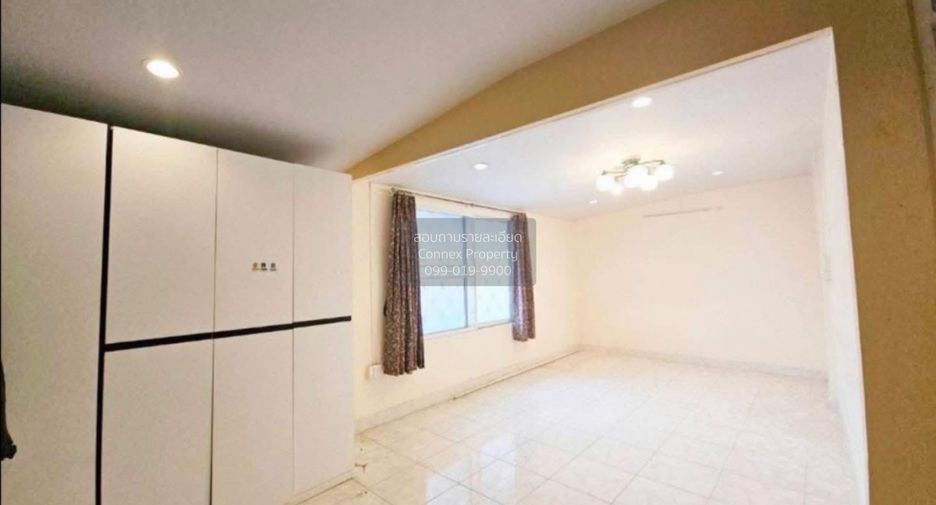 Haus zum Kauf mit 1 Zimmer in Khan Na Yao, Bangkok