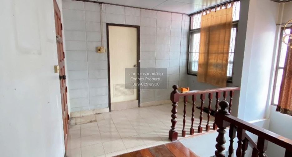 Haus zum Kauf mit 1 Zimmer in Khan Na Yao, Bangkok