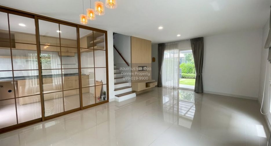 出售 3 卧室 独立屋 在 Bang Phli, Samut Prakan