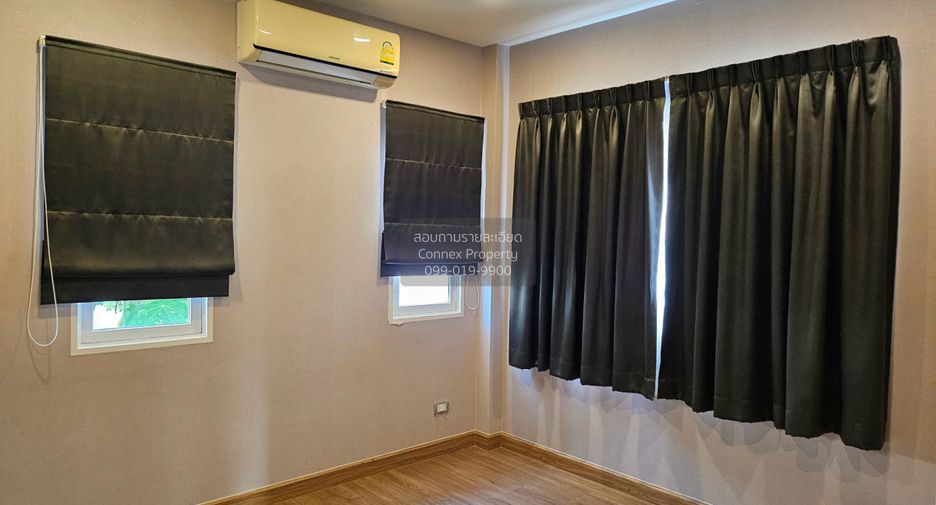 For sale 4 bedrooms house in Pak Kret, Nonthaburi